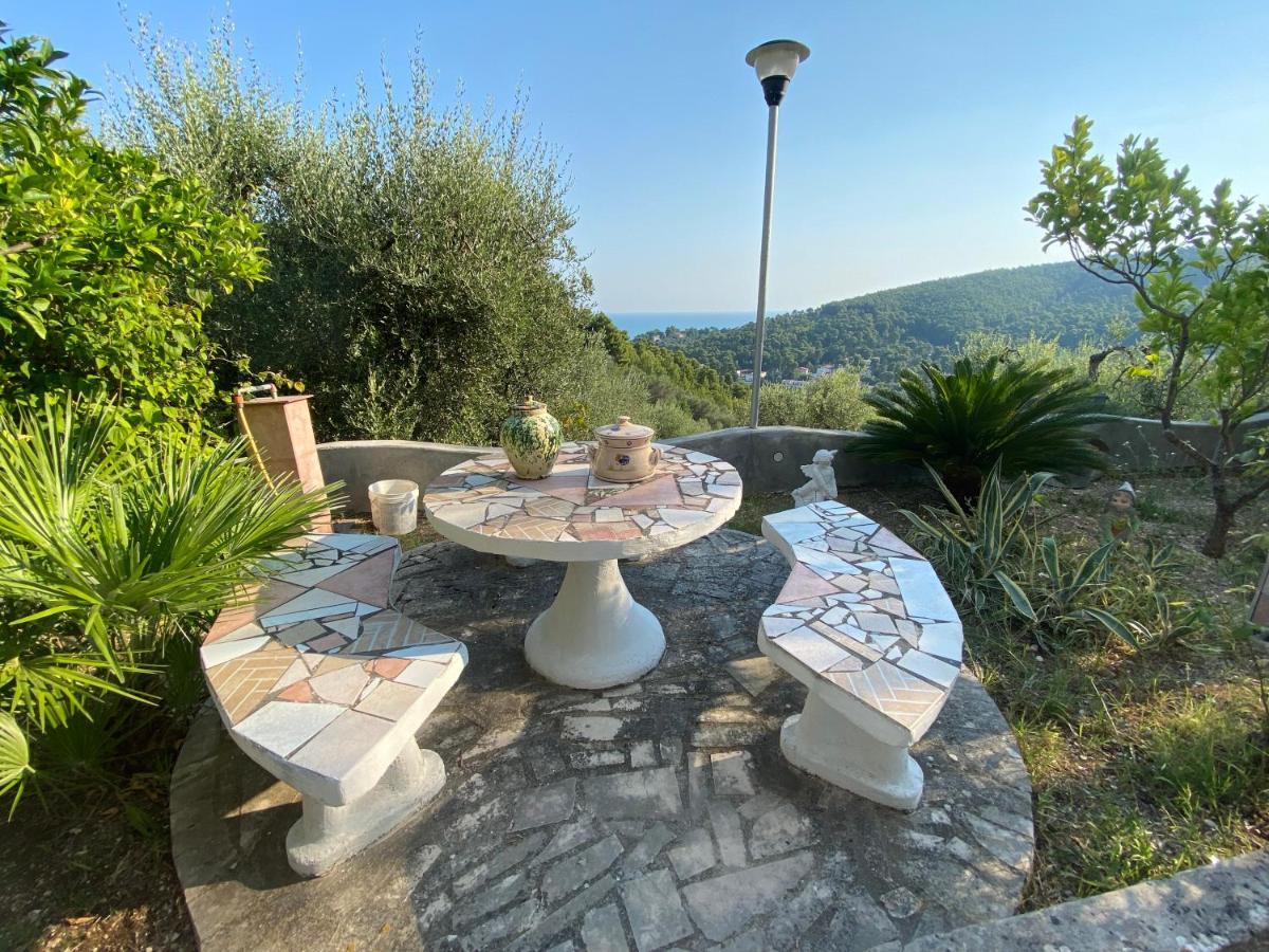 Villa Pineta San Menaio Εξωτερικό φωτογραφία